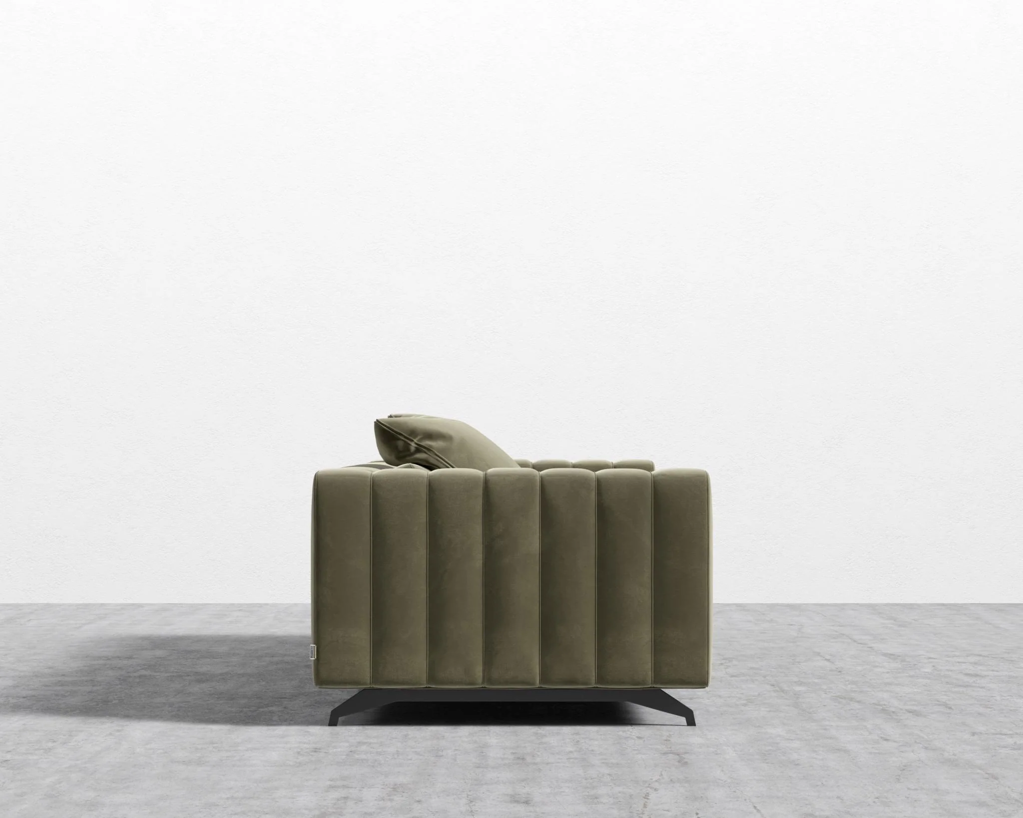 Berlin Sofa - Image 99