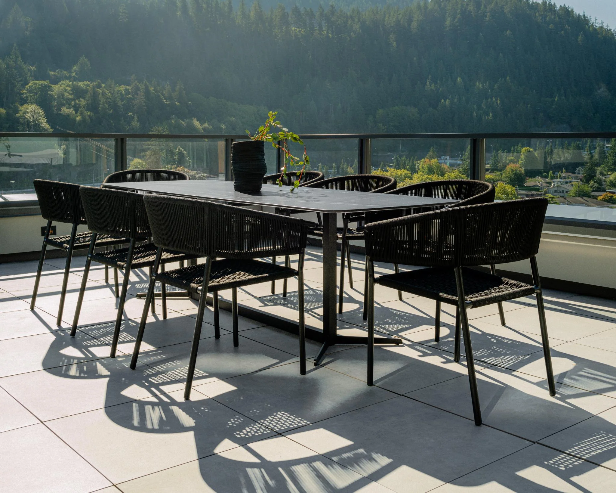 Elaine Dining Table - Image 3