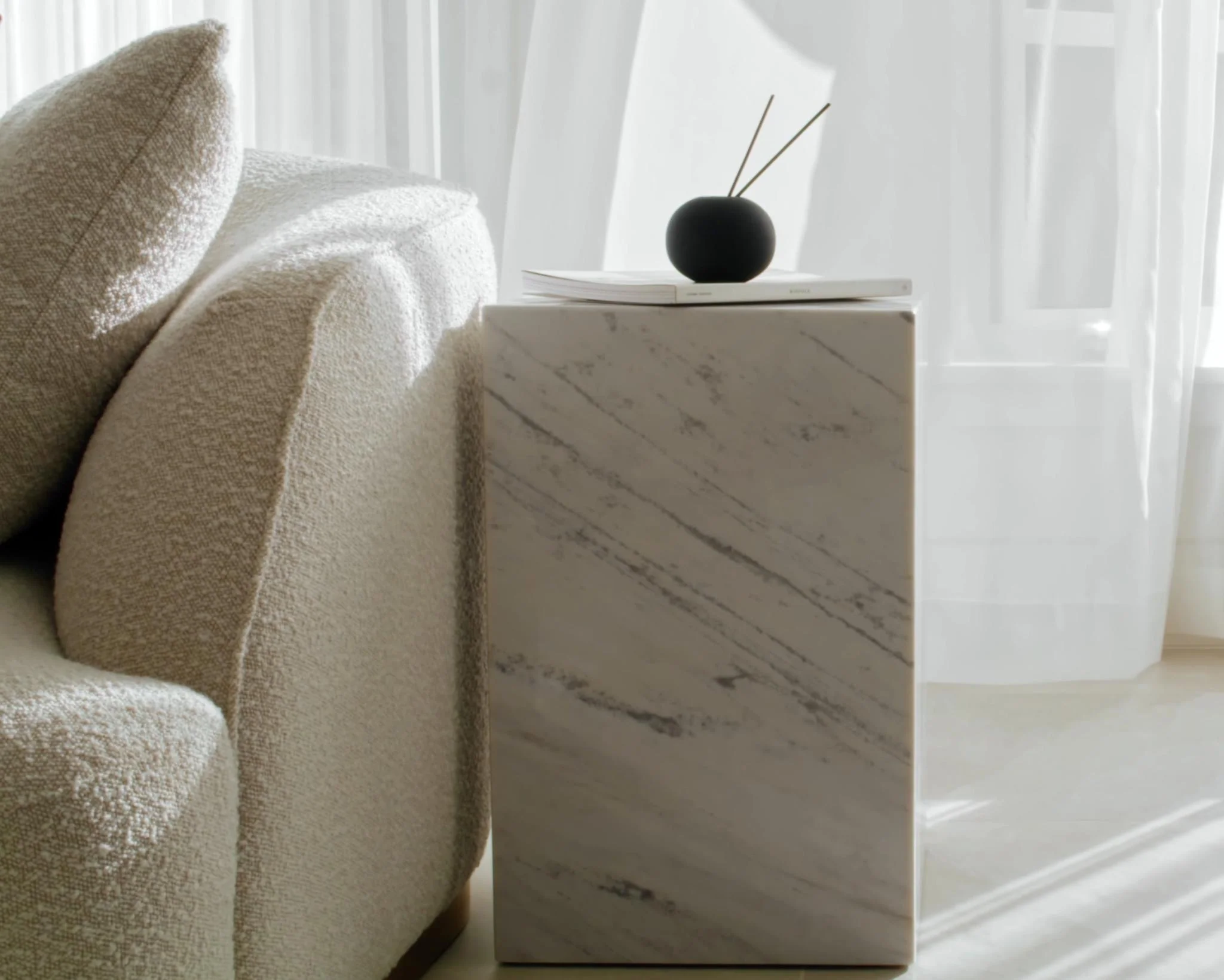Liza Side Table - Marble - Image 7