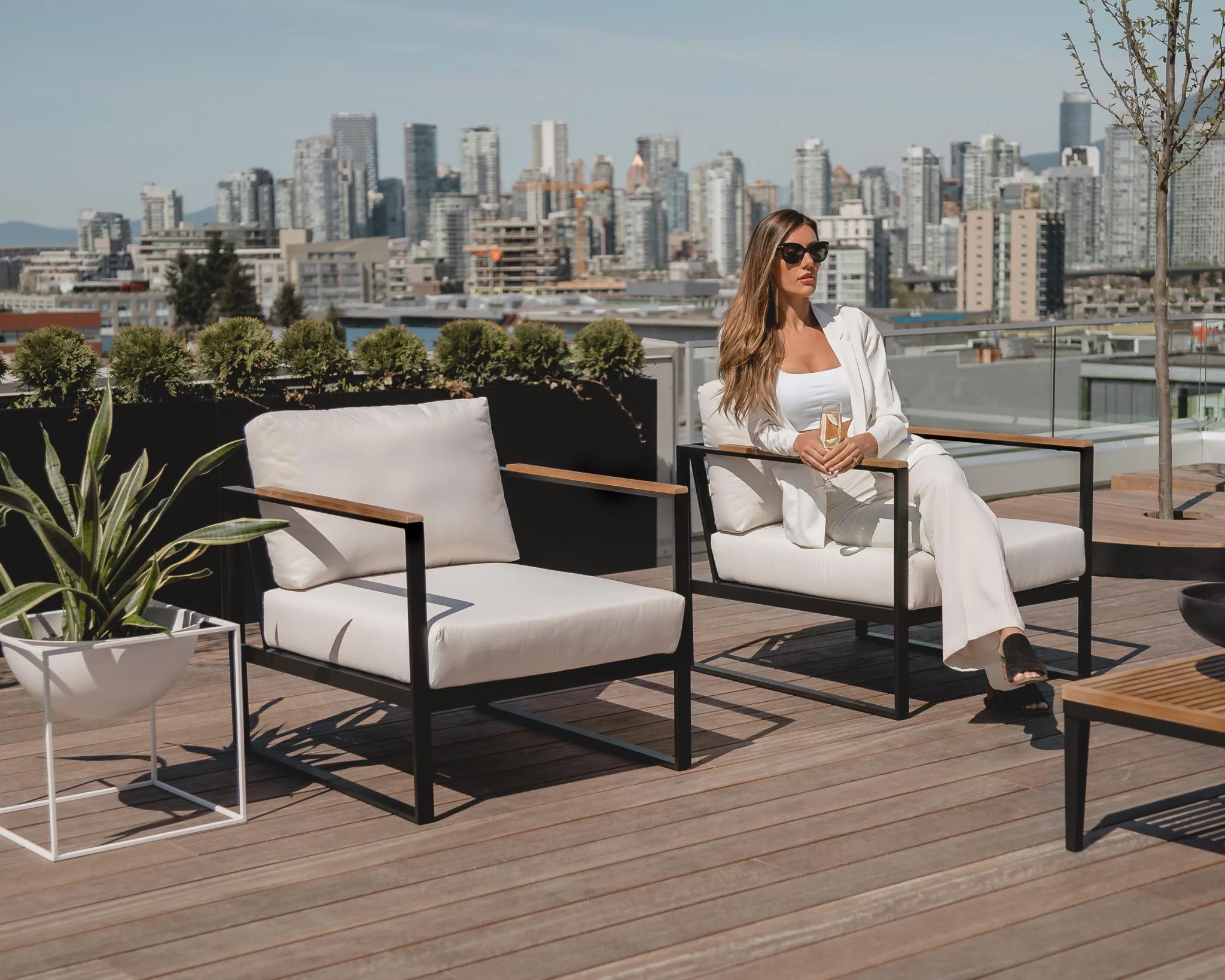 Louis Outdoor Armchair - Image 5