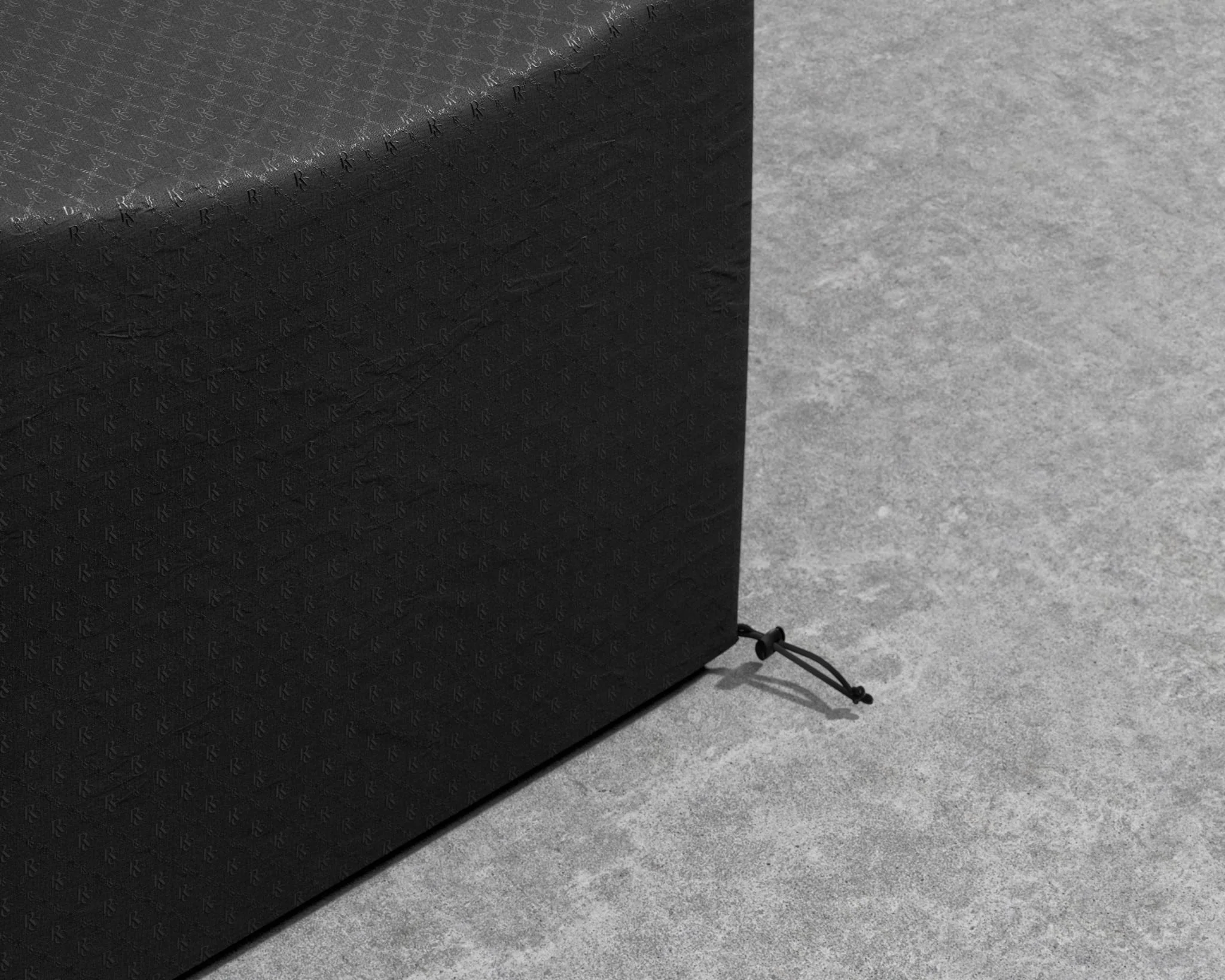 Louis Outdoor Armchair Cover - Image 4