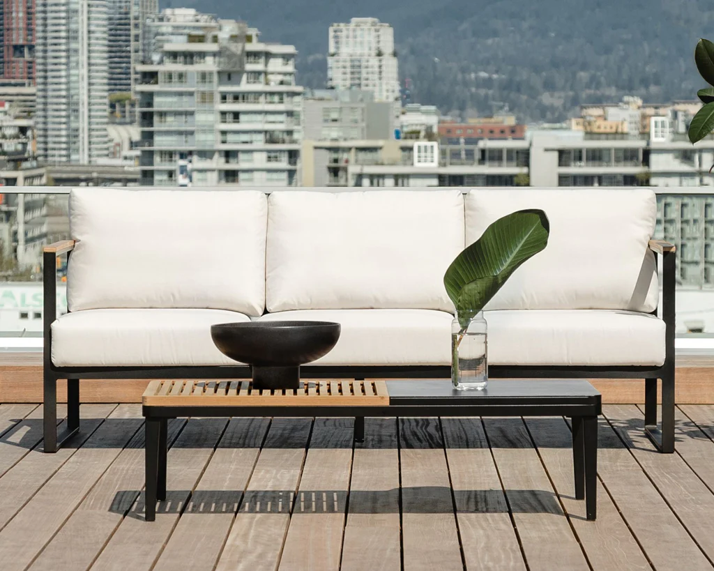 Louis Outdoor Sofa - Image 7
