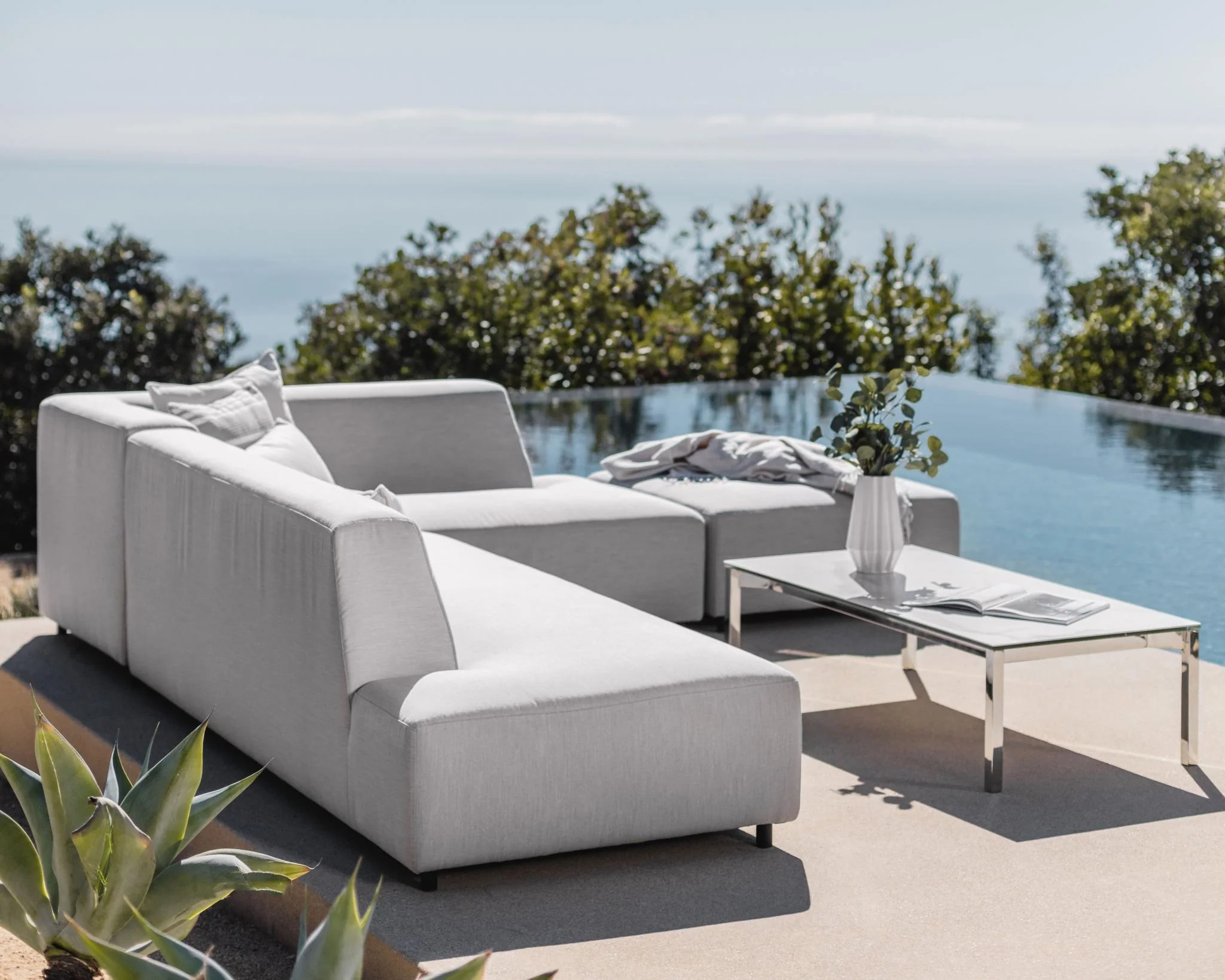Mika Outdoor Right Arm Chaise - Image 5