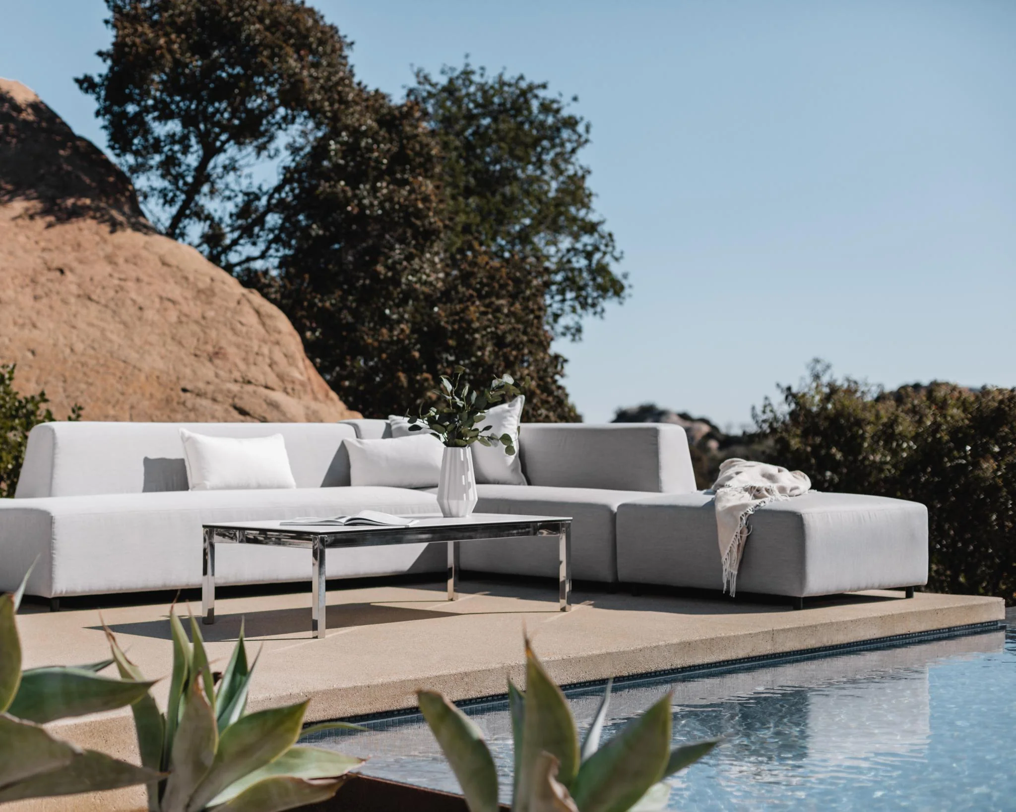 Mika Outdoor Sectional Sofa - Image 3
