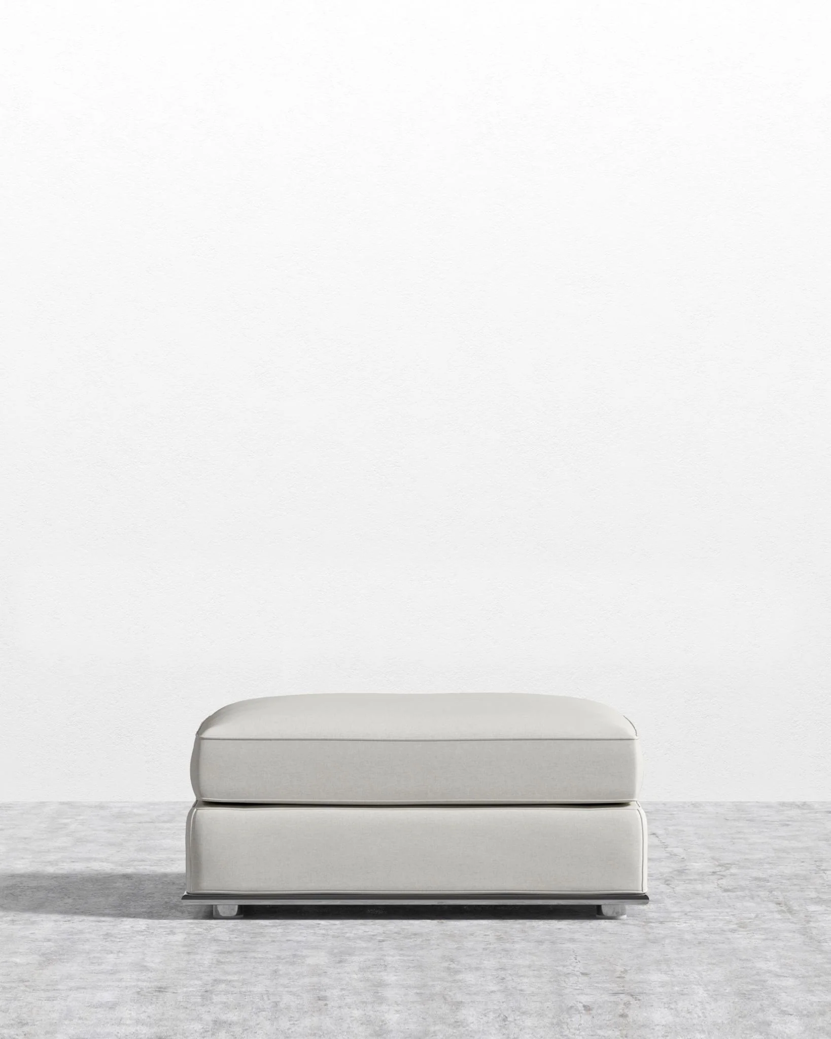 Milo Sleeper 88" - Ottoman