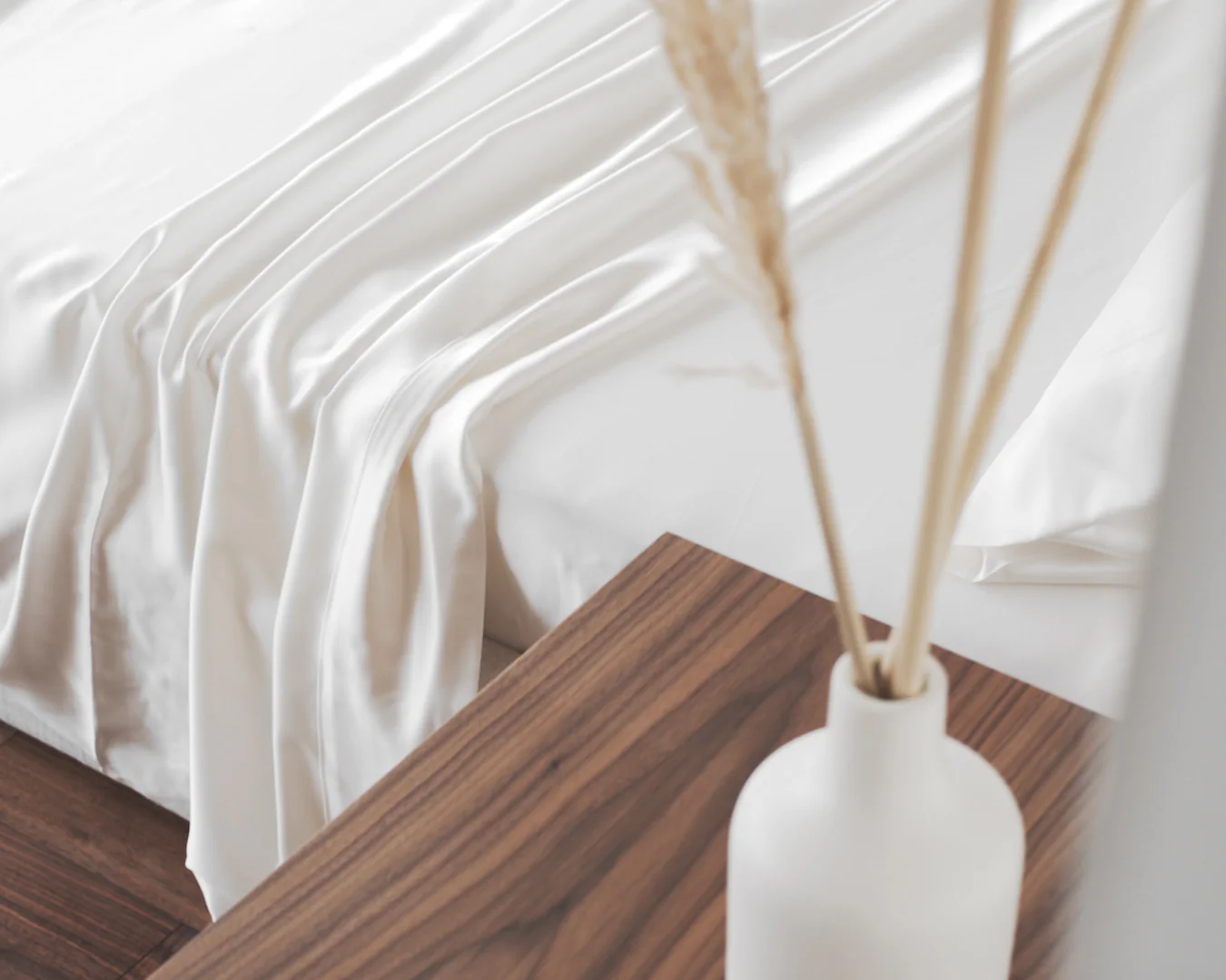 Mulberry Charmeuse Silk Sheet Set - Image 6