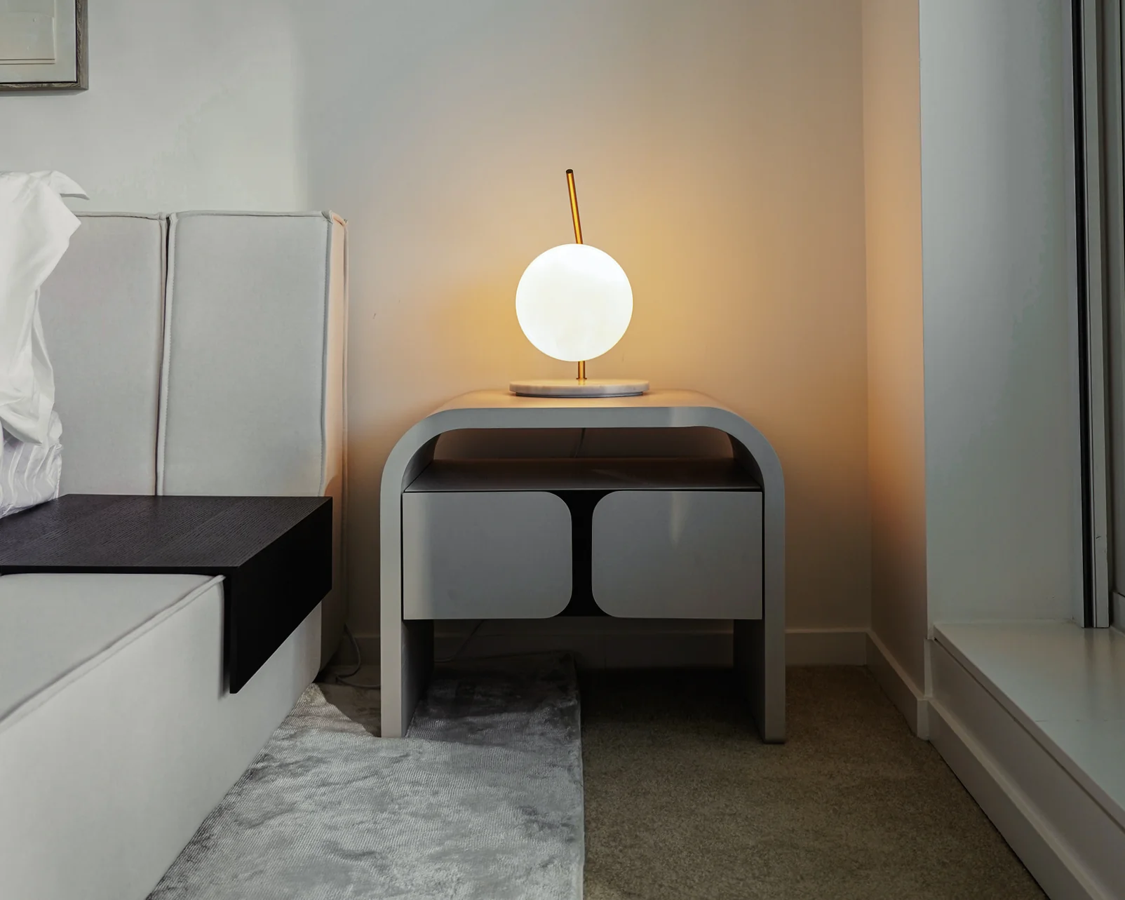 Vienna Nightstand - Image 3